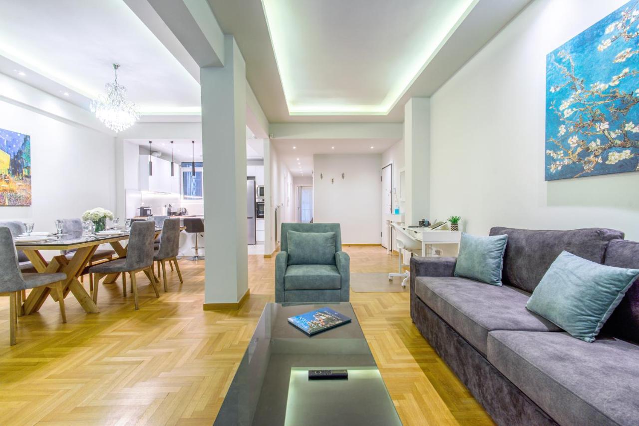 Urban Luxury On A Quiet Street In The Center Of Athens Apartment ภายนอก รูปภาพ